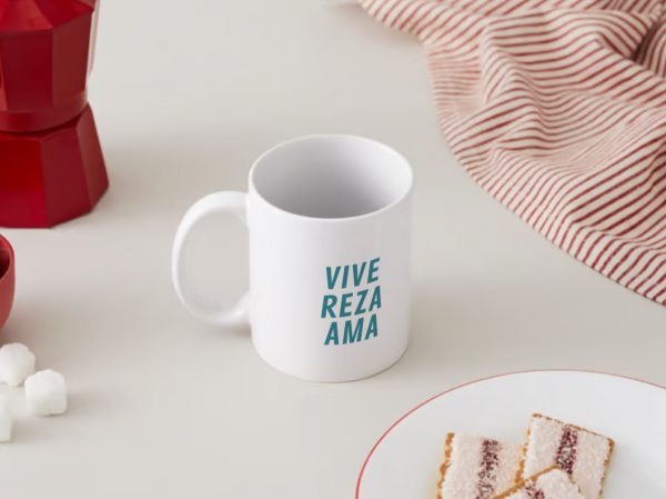 Taza Vive, Reza, Ama